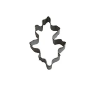 Mini Oak Leaf Cookie Cutter 4.5cm