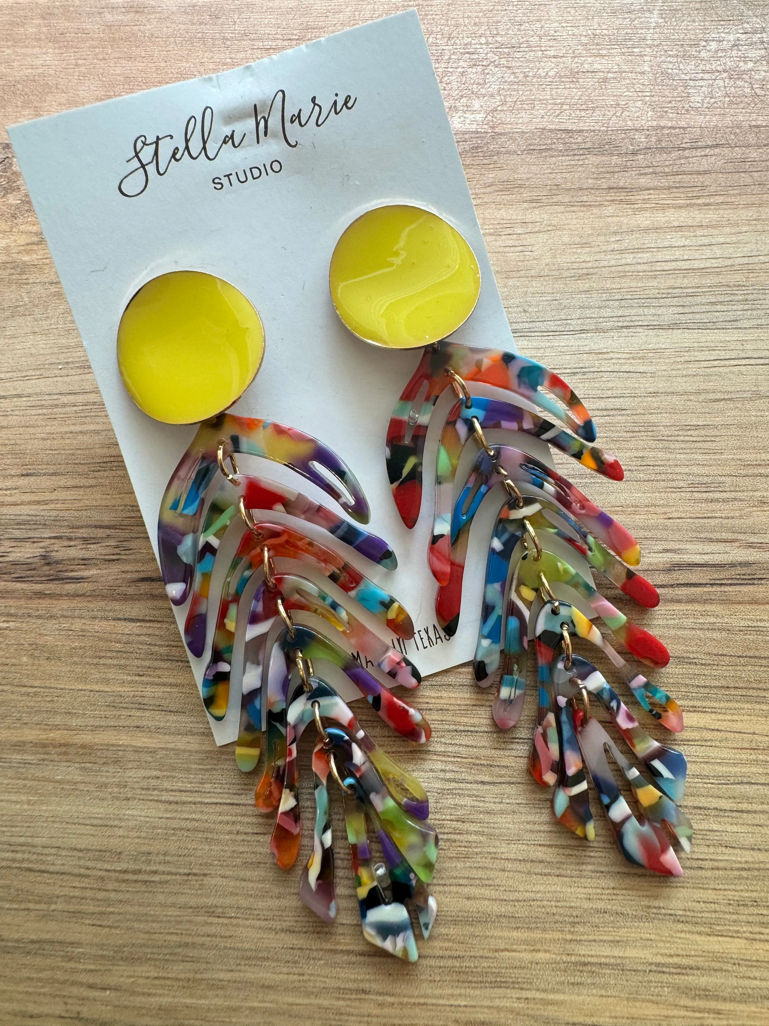 MULTIPLE COLORS: Acrylic Feather Earrings w/Large Studs