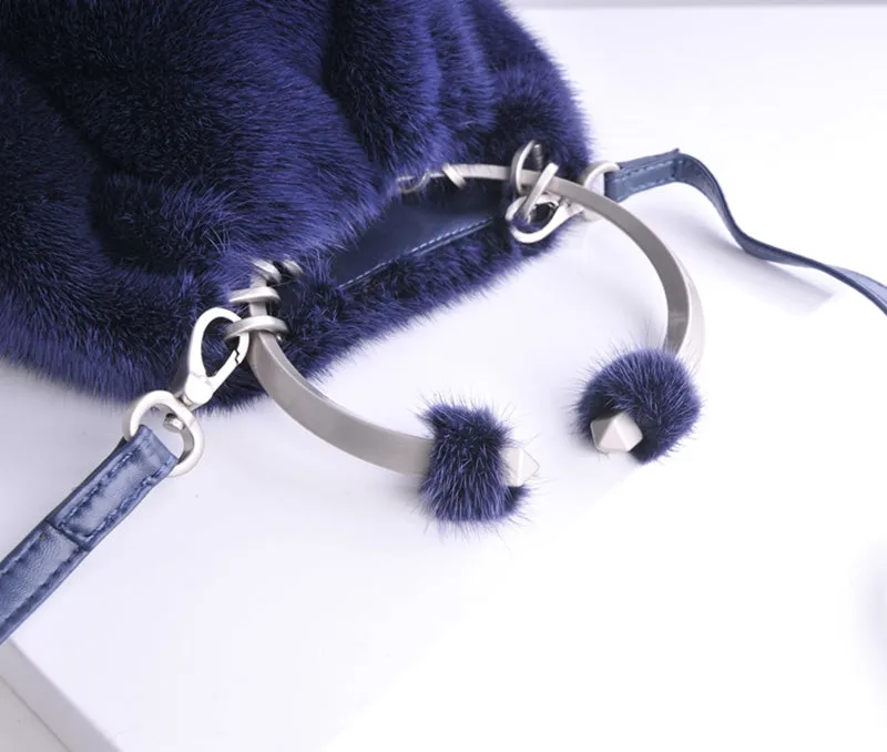 New Arrivals Real Mink Fur Handbags Women Fashion Fur Shoulder Bags Spring Bags Genuine Fur 8843
