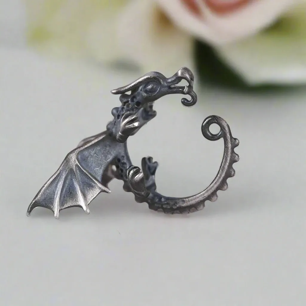 One Piece Retro Dragon Ear Clip