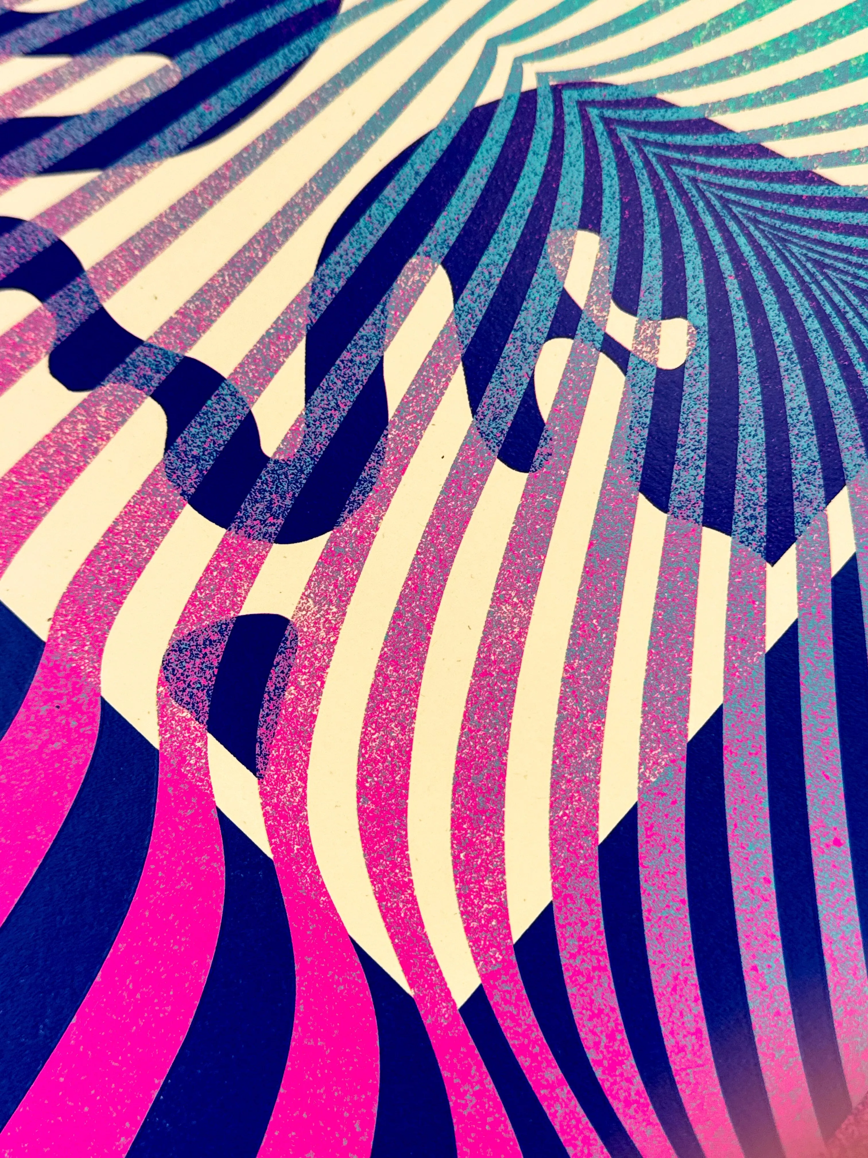 Op-Art Icon (Aqua Gradient)