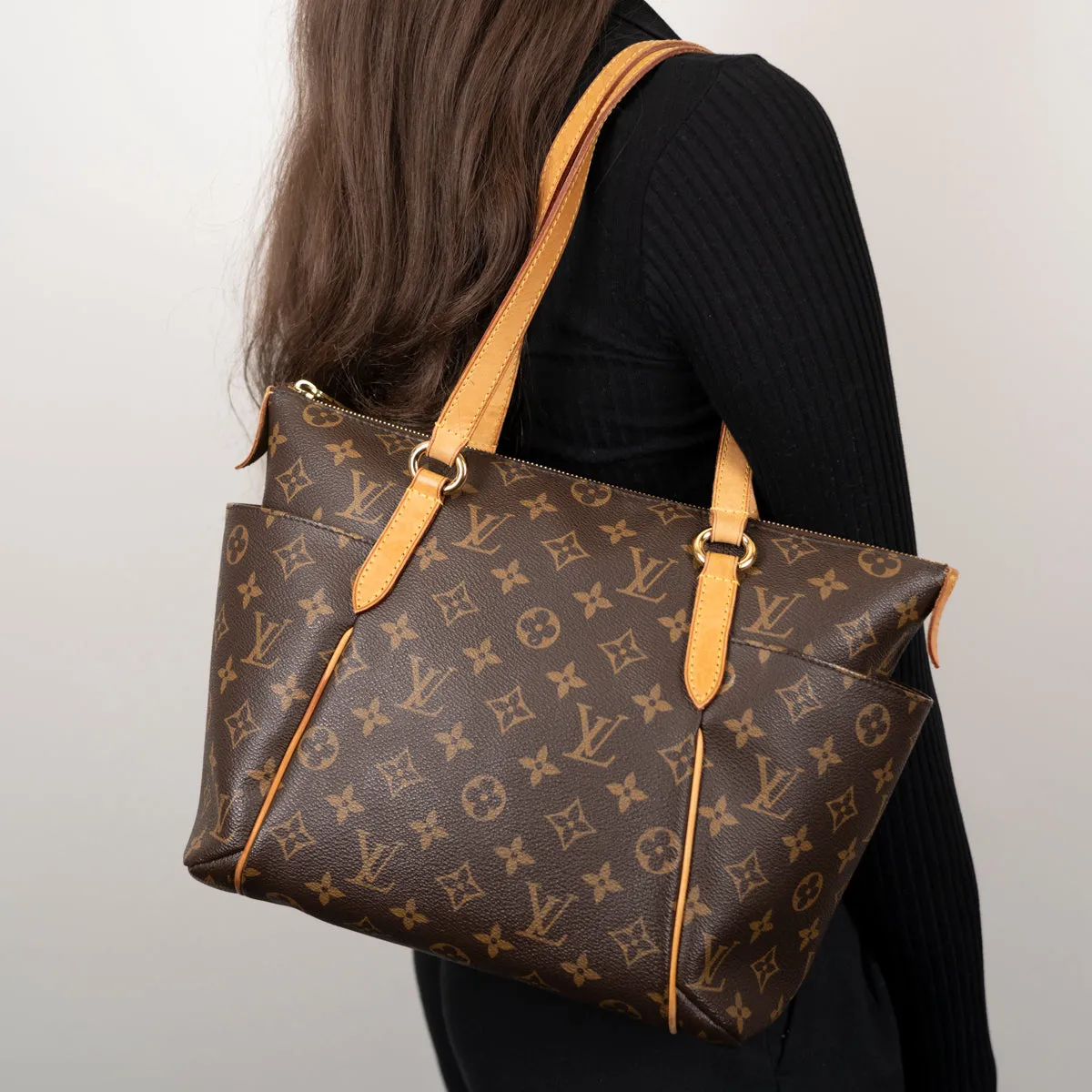 Pre-Owned Monogram Totally PM