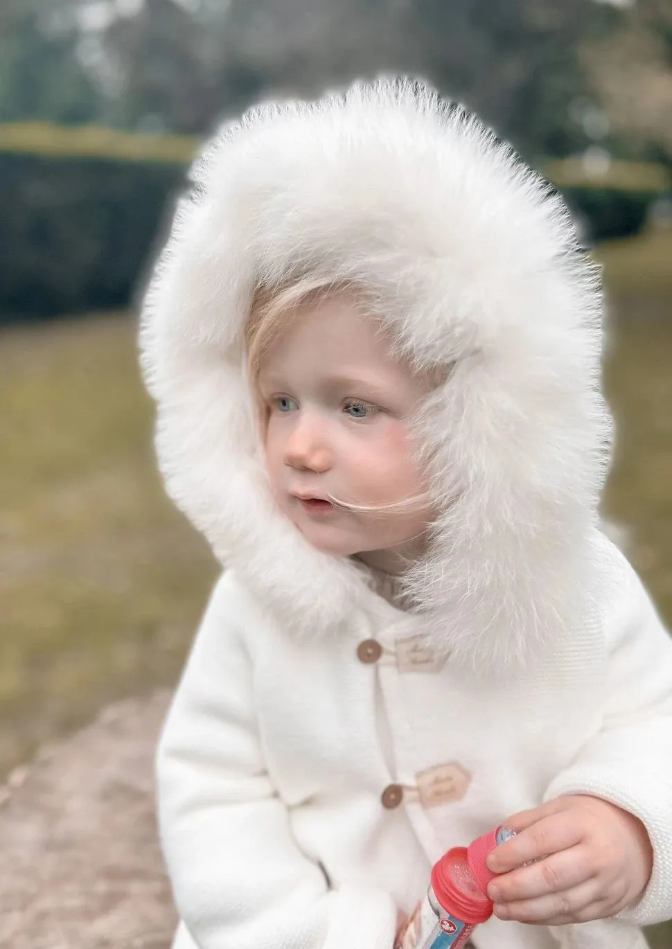 "Feliz" Ivory Faux Fur Coat