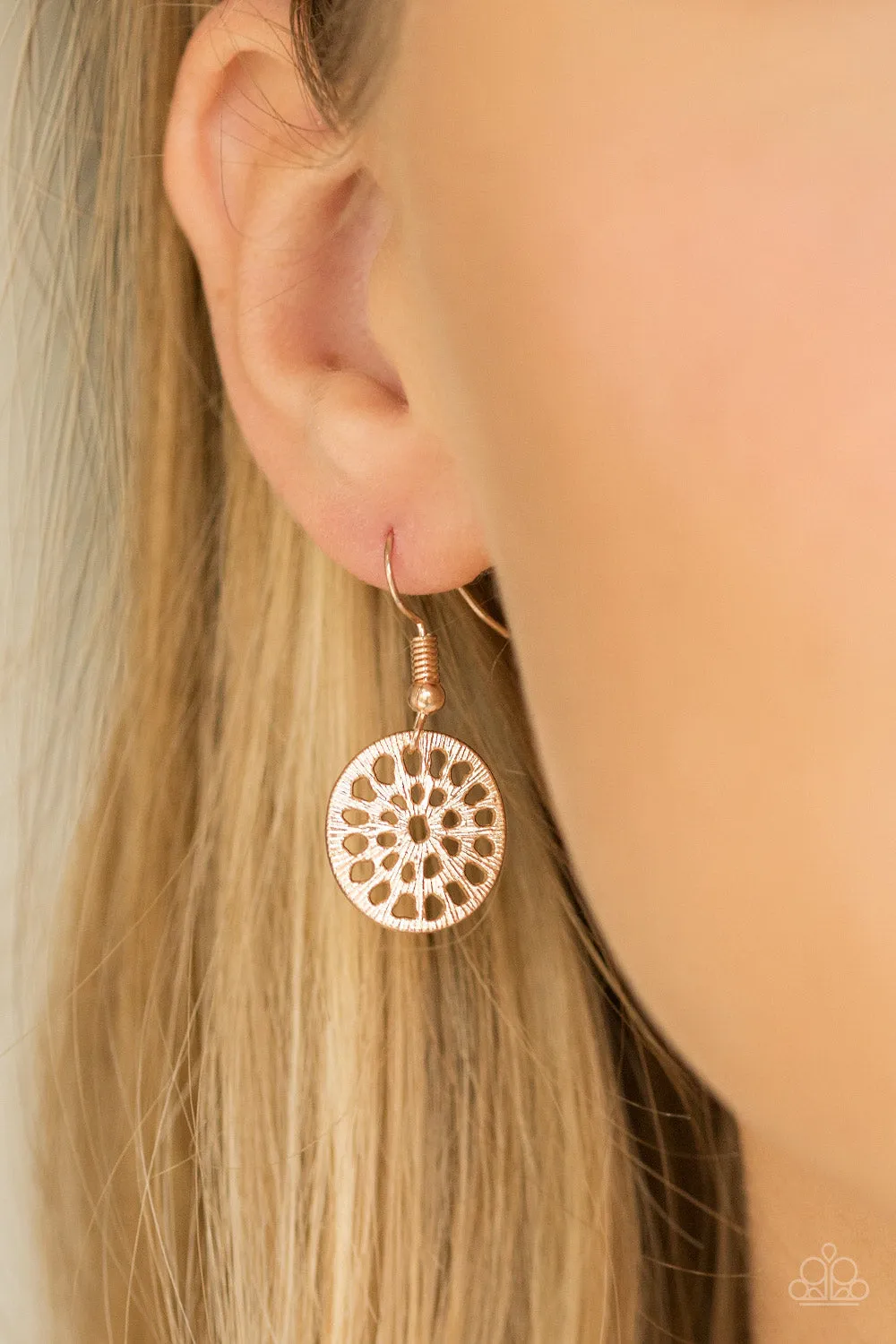 "Your Own Free Wheel" Rose Gold Whimsical Discs Metal Necklace Set