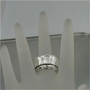 Ring 925 Sterling Silver  size 7, 7.5 Great Handmade Hadar Designers (H )LAST