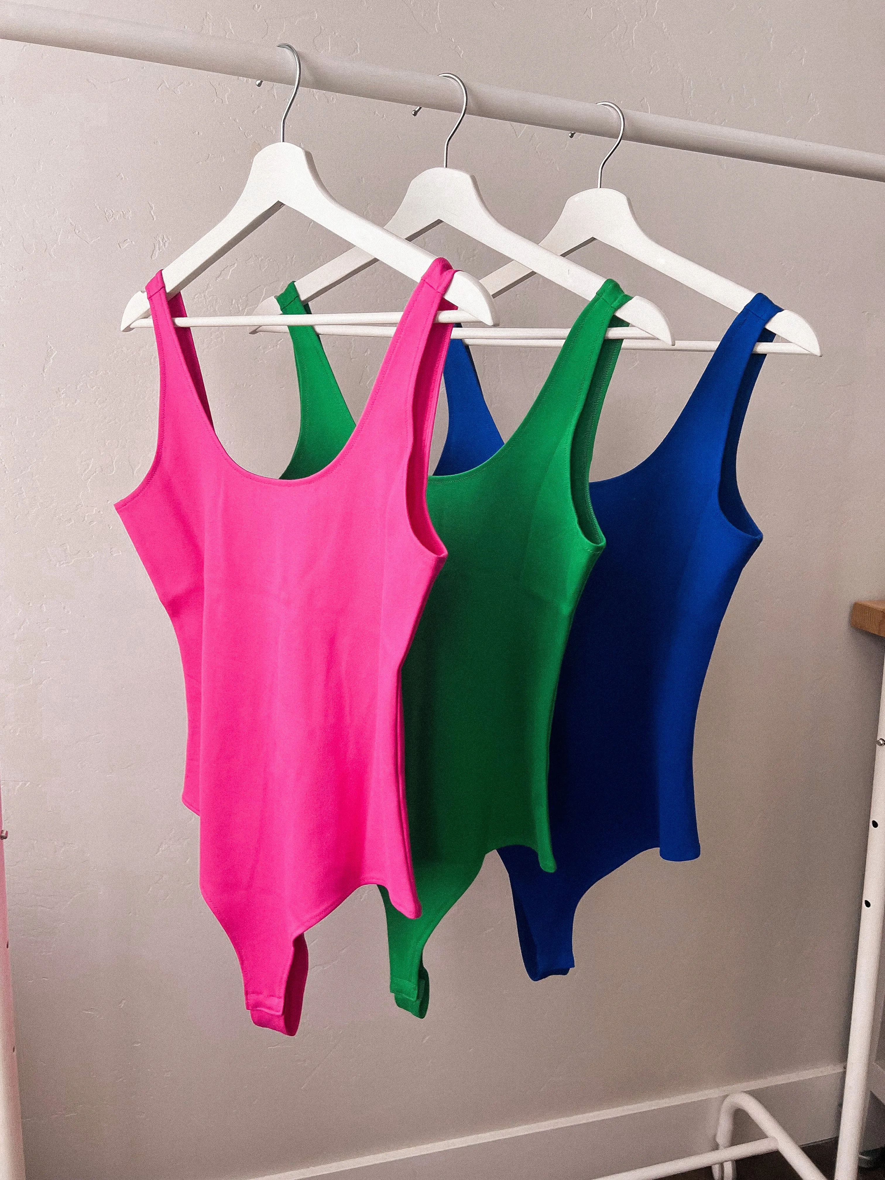 Scoop neck Bodysuit *COLORFUL EDITION*