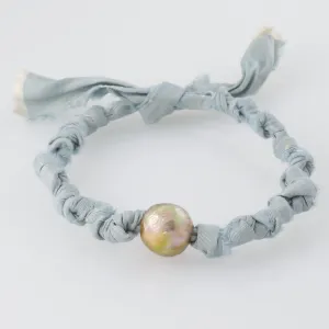 Seeds Of Silk Big Pearl Bracelet - Ocean Sky