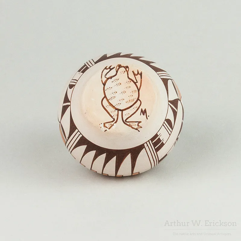 Small Hopi Jar by Marianne Navasie