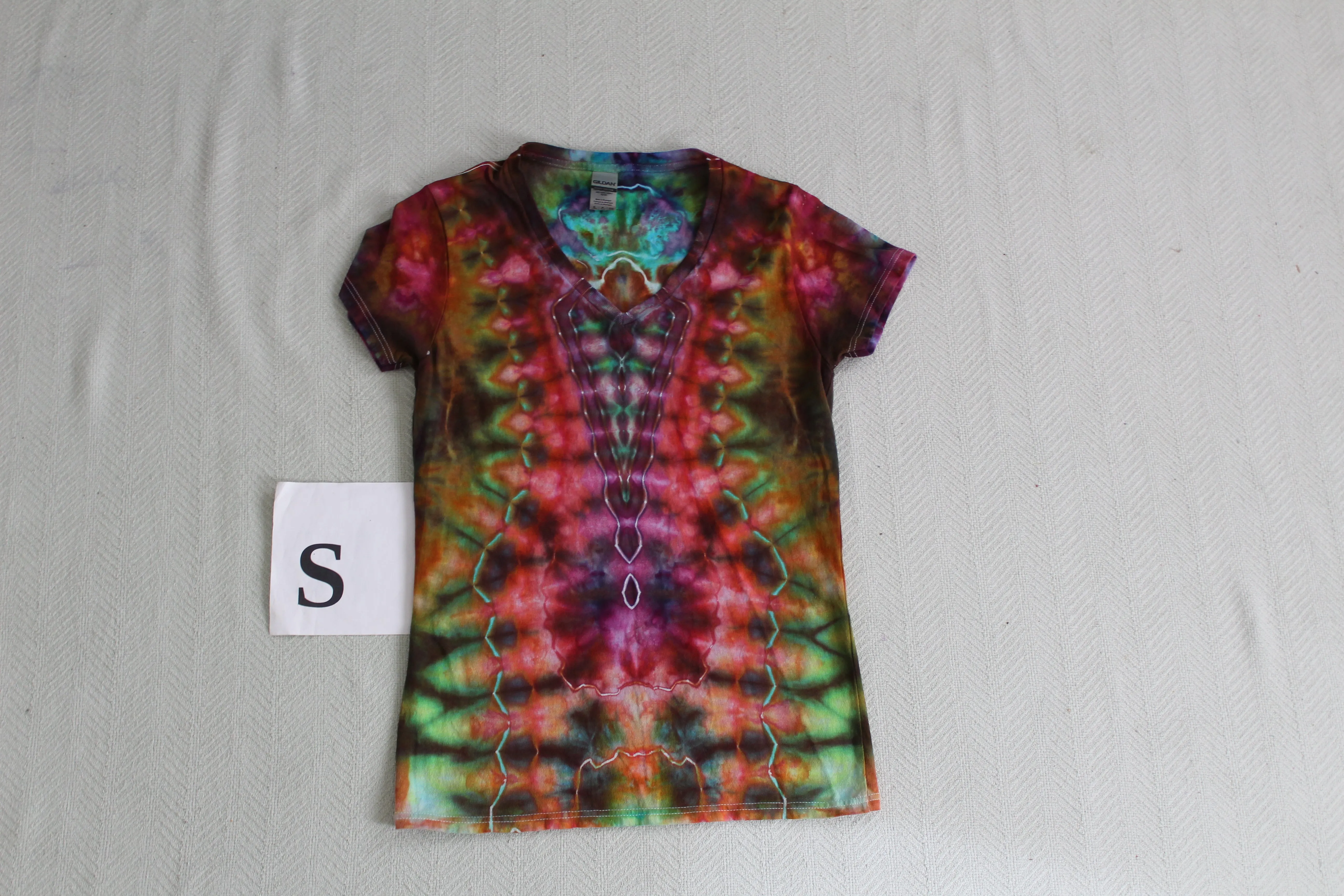 Small Ladies V-Neck