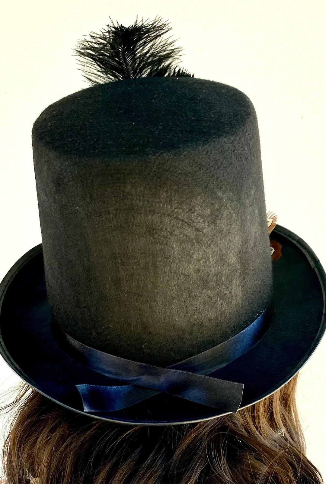 Steampunk Black Feathers & Bullets Hat (TT)