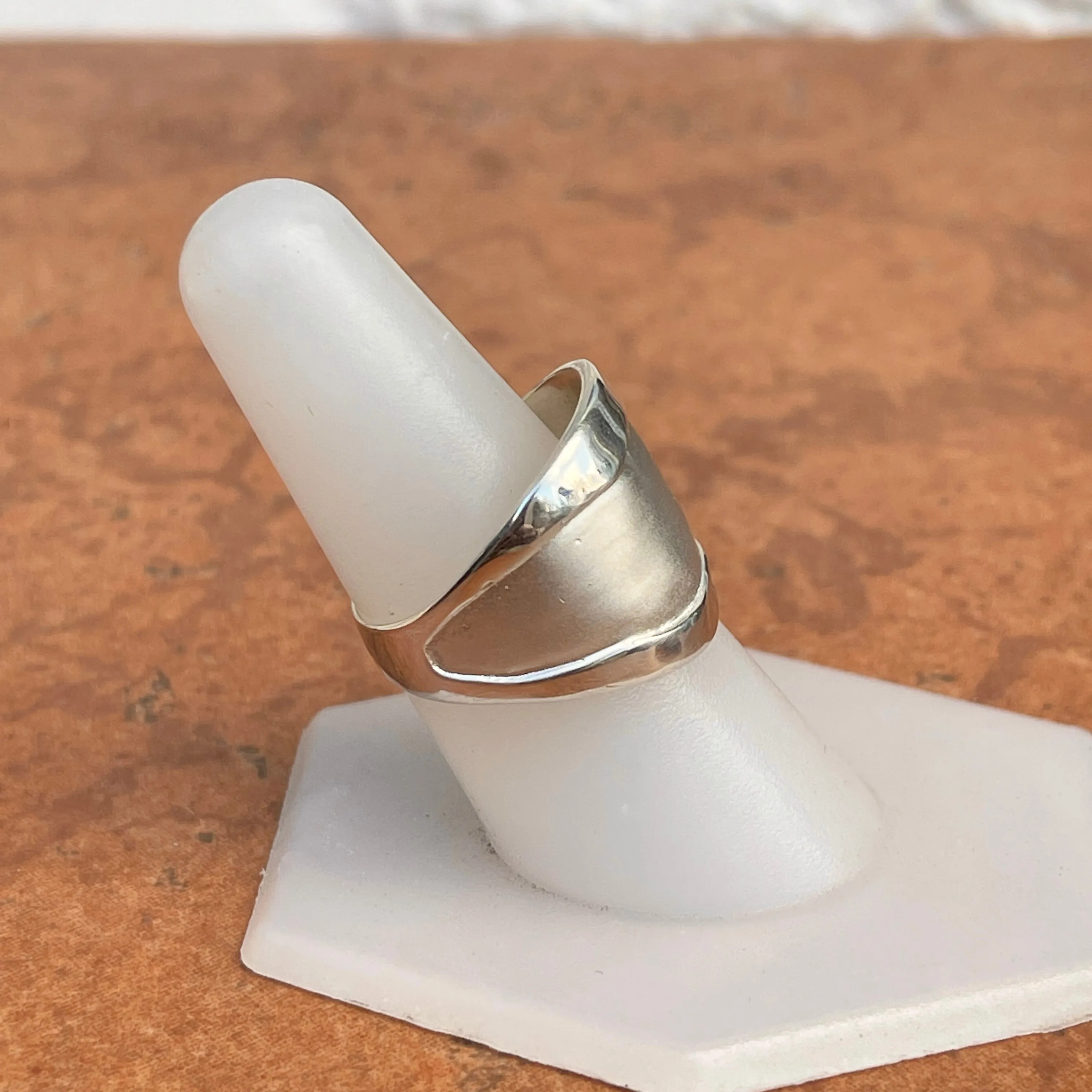 Sterling Silver Artistic Shiny   Matte Design Cigar Band Ring