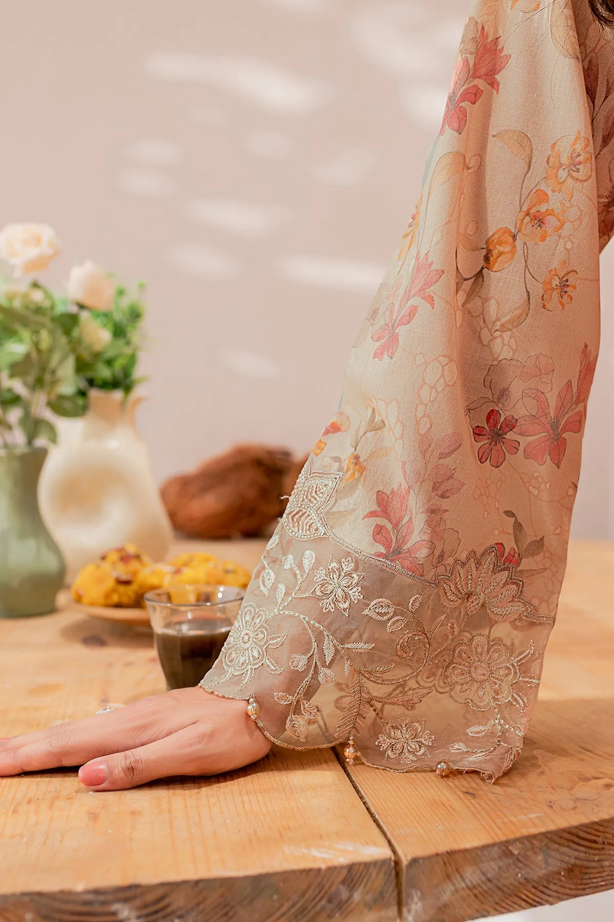 Summer Breeze| Farasha Mehak Festive Lawn SS 23 | Unstitched Embroidered Collection