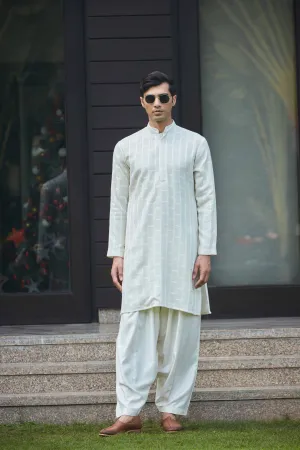 Tarusa - Off White Chikankari Kurta Set