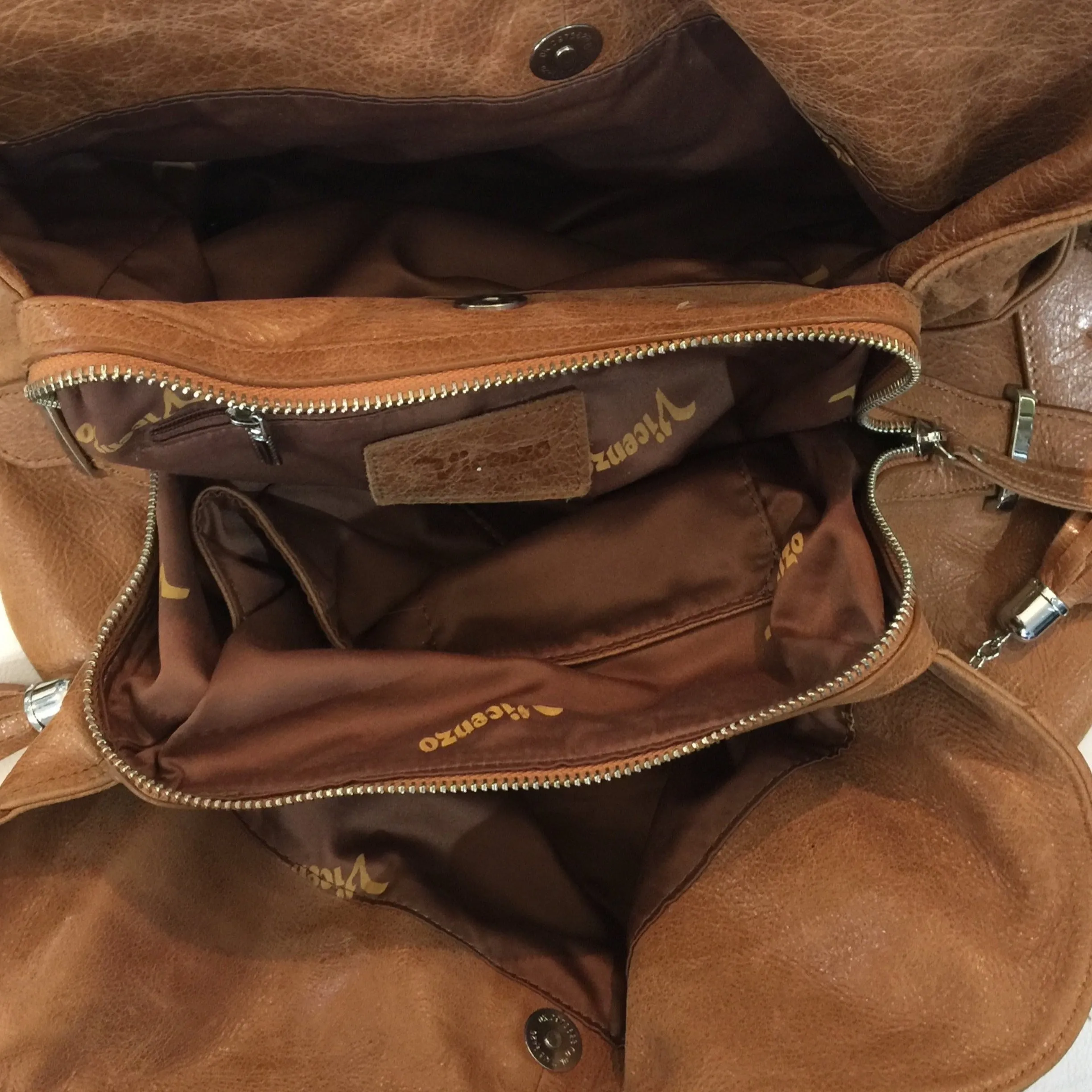 VICENZO Athena Italian Leather Handbag - Tan