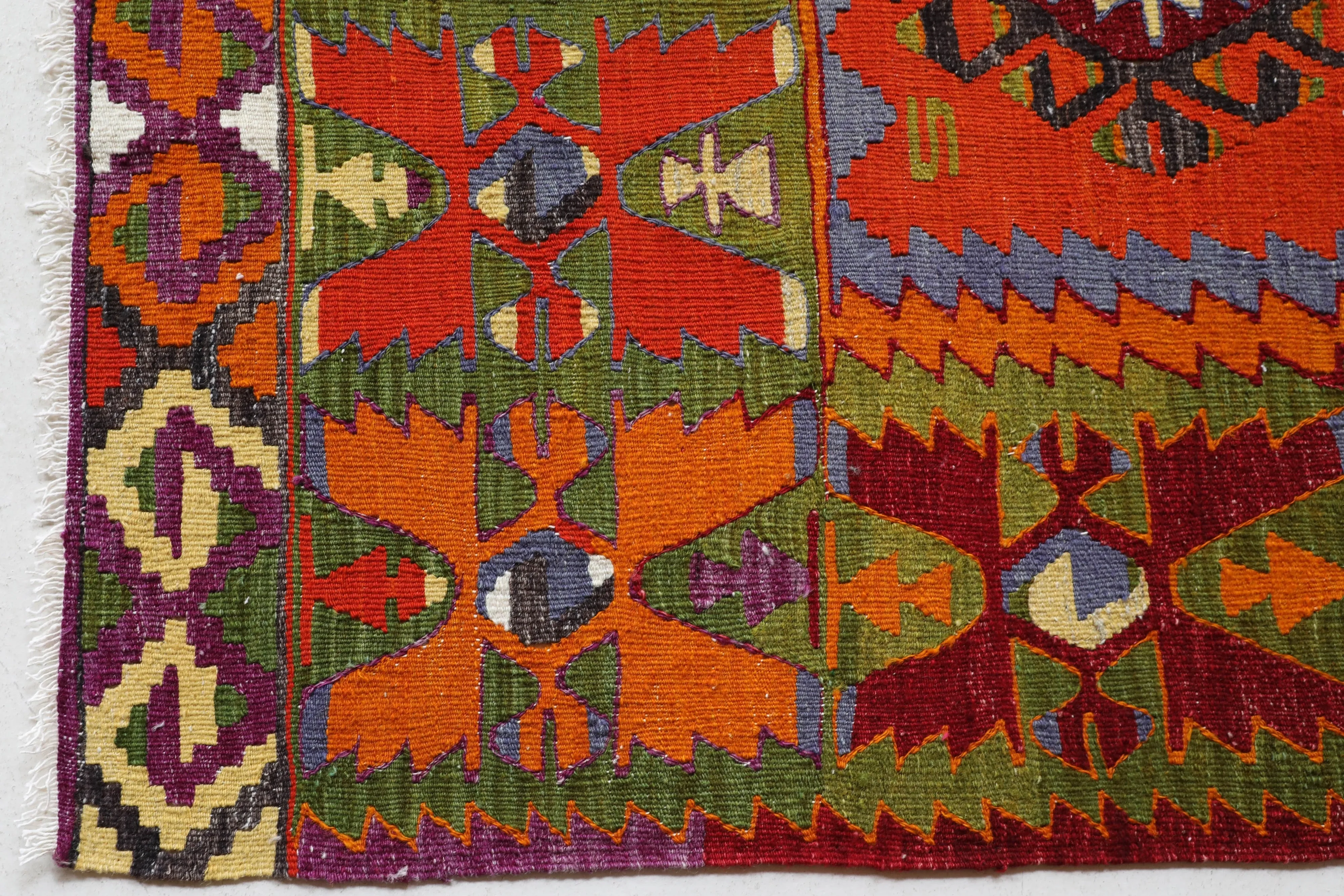 Vintage Denizli Cal Kilim Rug 5'4"x8'10"