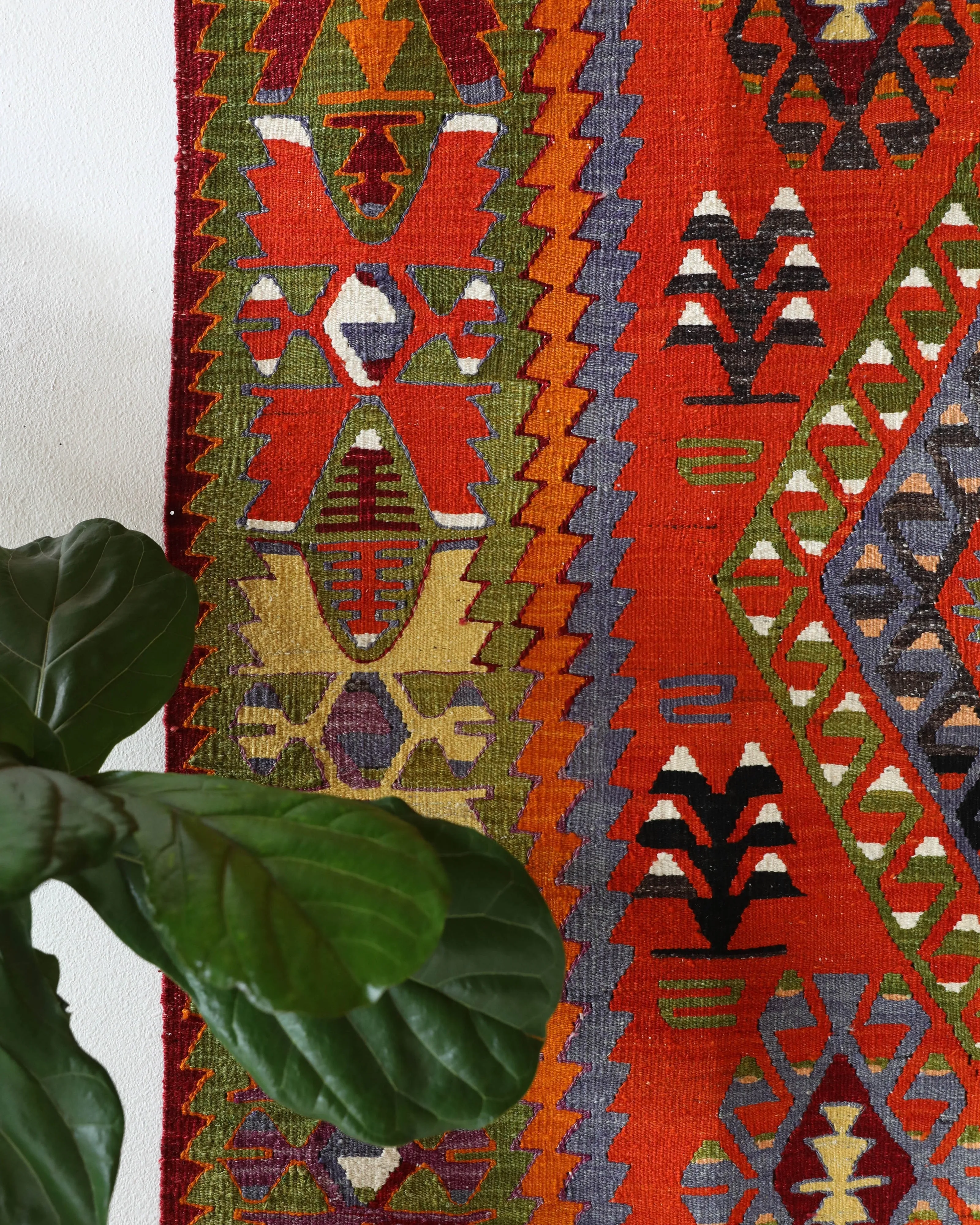 Vintage Denizli Cal Kilim Rug 5'4"x8'10"
