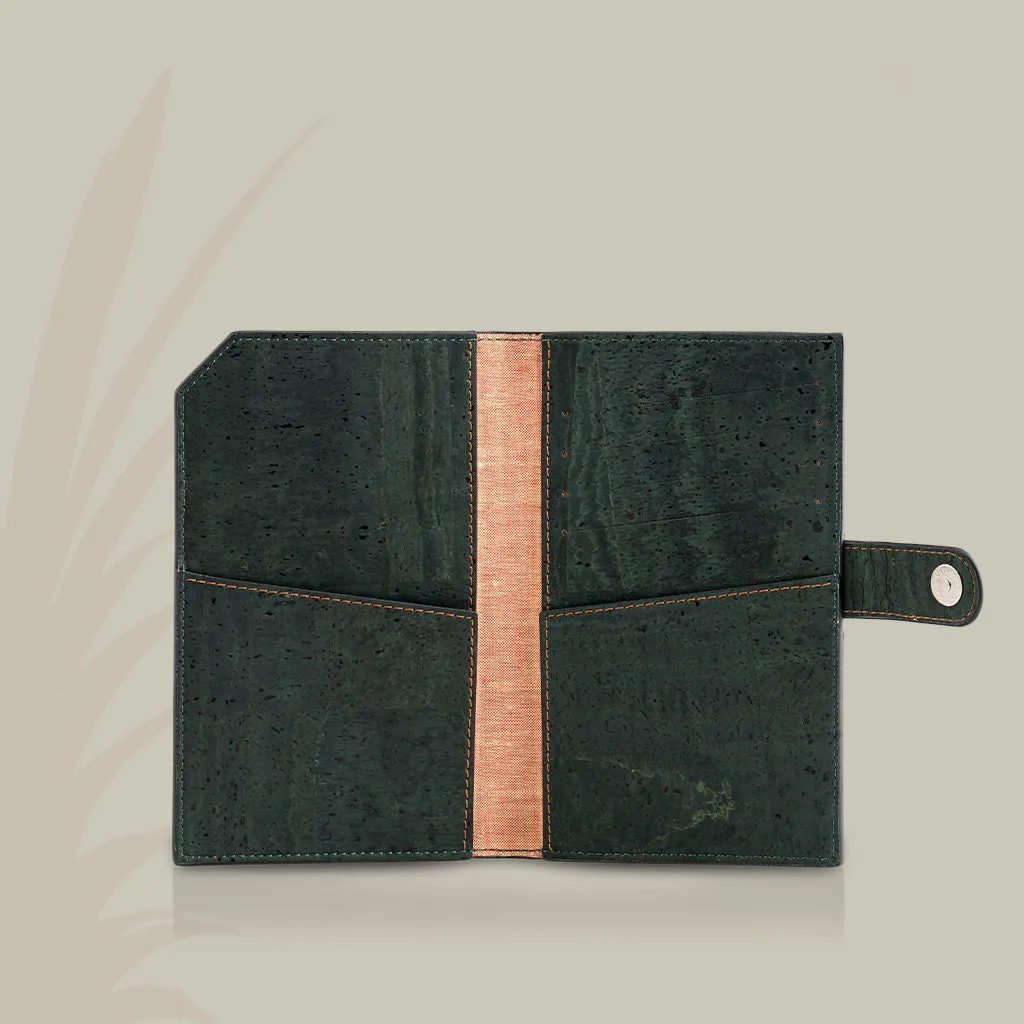 Voyager Cork Travel Wallet