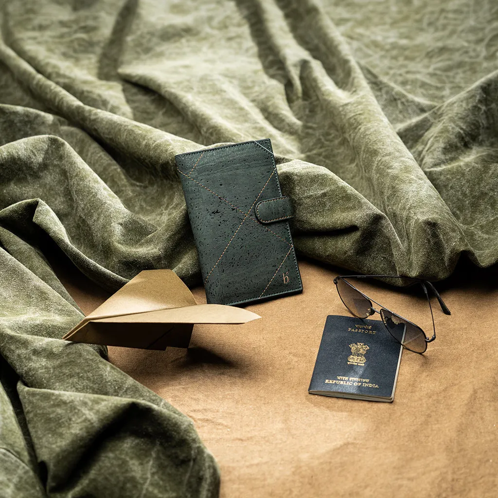 Voyager Cork Travel Wallet